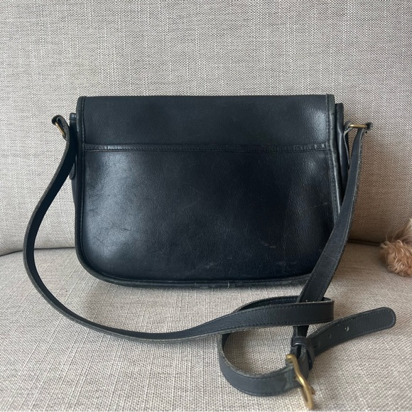 Vintage Coach 9790 City Bag Shoulder Bag Turnlock Crossbody Black Bag - Picture 6 of 16